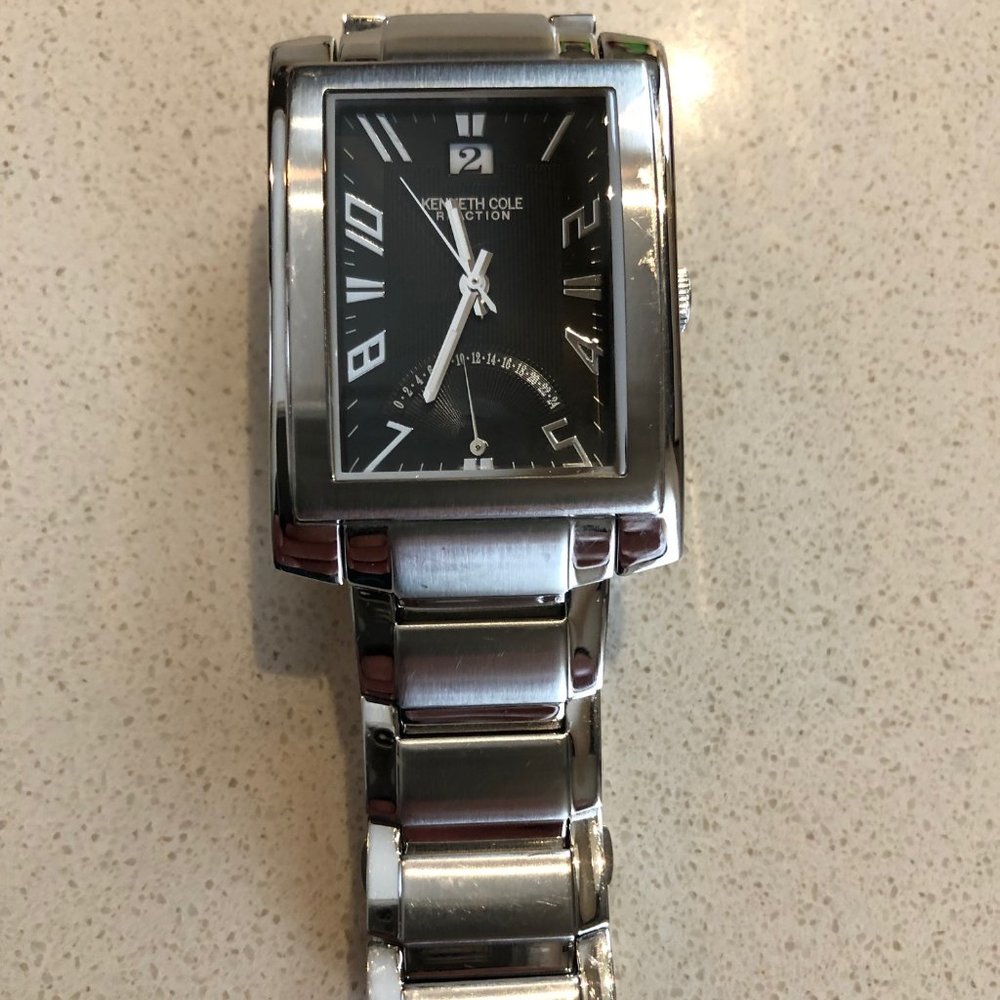 Kenneth Cole Reaction watch - Picture 3 of 9